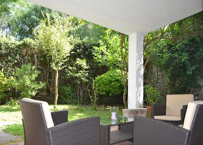 Ischia-forio-punta Caruso-la Grille Du Coq-villa 2 Il Prezzo Della E Riferito All'intero Con Il Limite Delle Persone Previste N 4 *