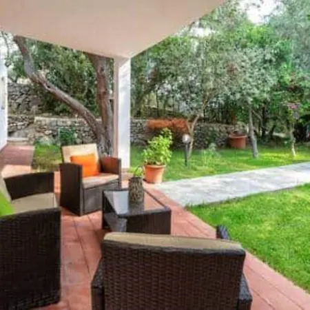 Forio Casa Villa, La Grille Du Coq 2 Il Prezzo Della E Riferito All'intero Con Il Limite Delle Persone Previste N 4 Ischia